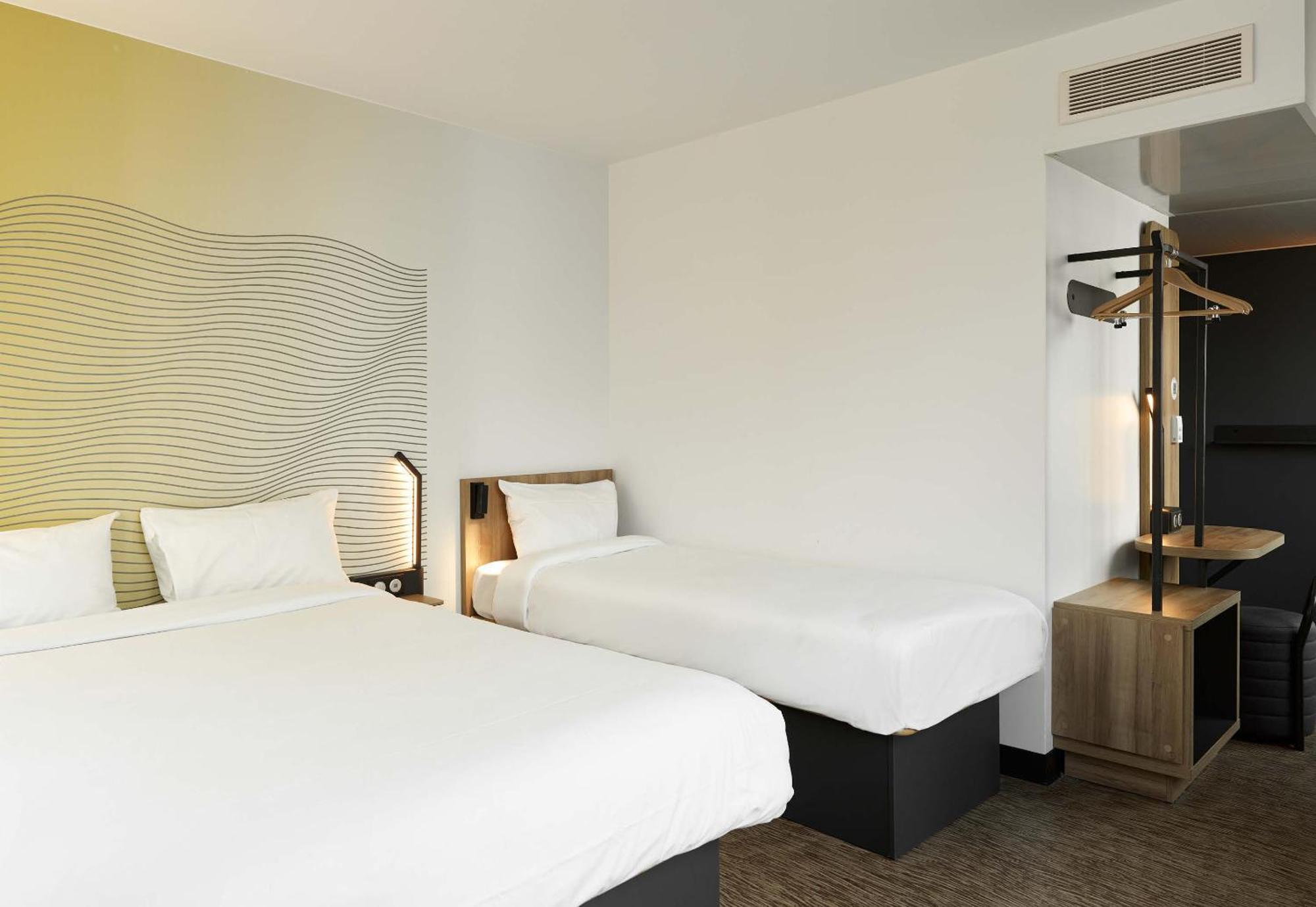 B&B Hotel Massy Gare Tgv Zewnętrze zdjęcie